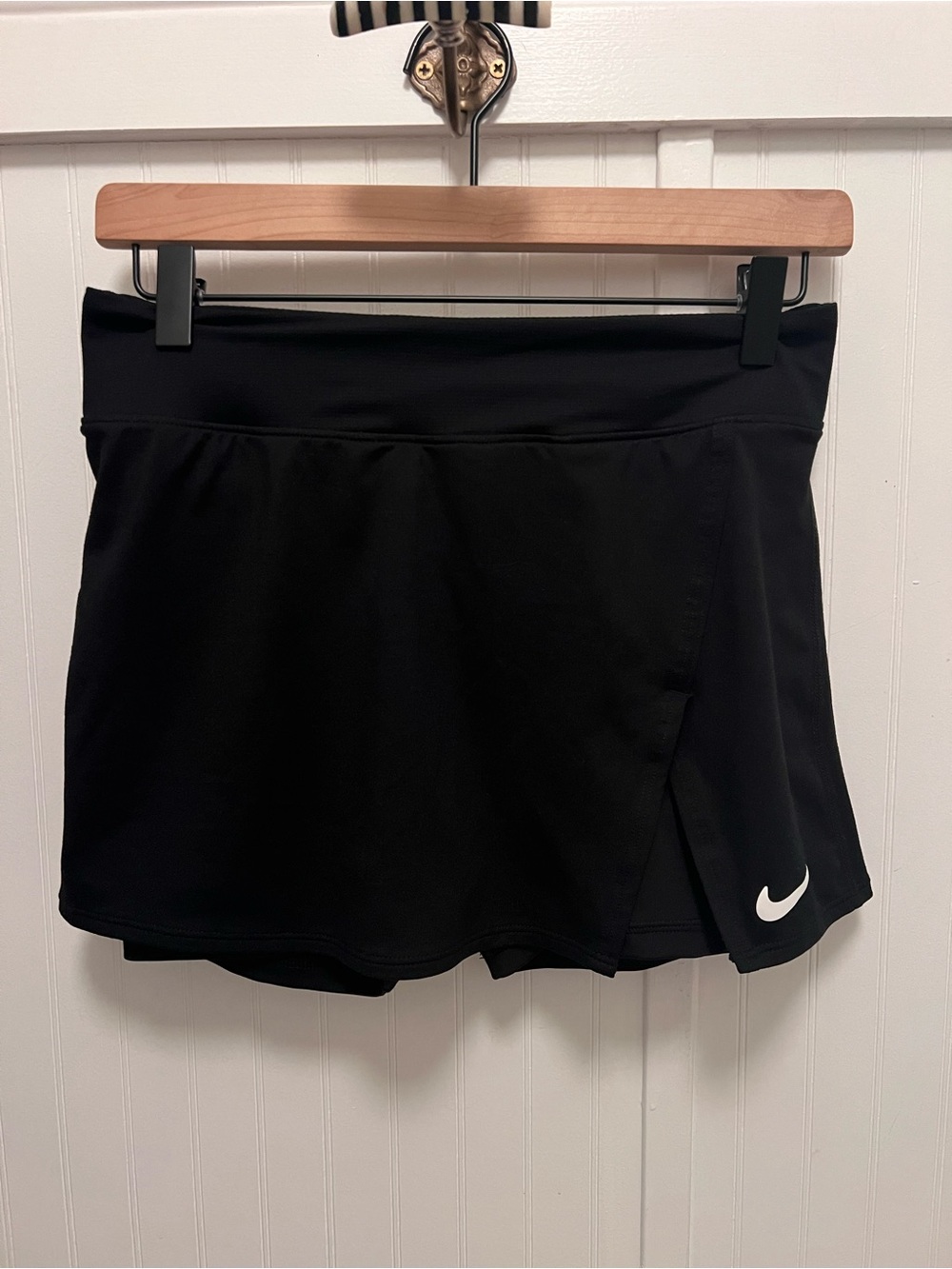 Nike Women’s Tennis Pickle Ball Black Skort Size Small